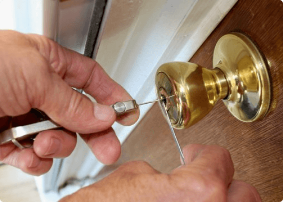 Residential locksmith